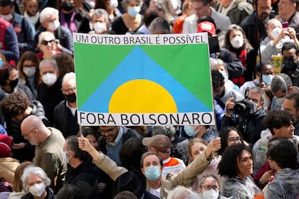 La manifestación repudió los reiterados comentarios de Bolsonaro contra la votación electrónica, como antesala de un posible fraude