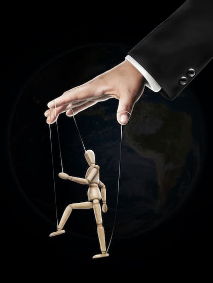 La manipulación es una conducta dañina que puede tener serias repercusiones en la vida emocional y mental de las víctimas