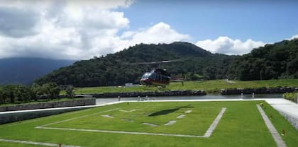 La mansión de Neymar tiene un helipuerto