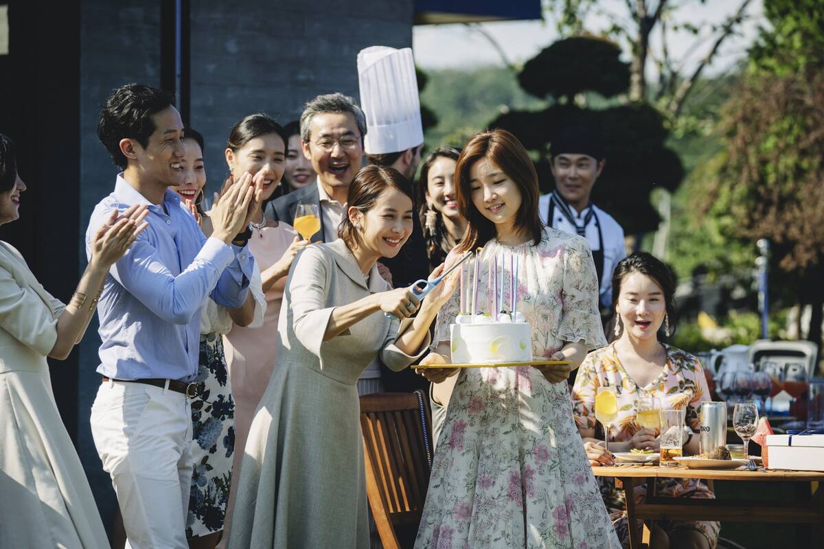 La mansión elegantísima, justo antes de una de las escenas más dramáticas de la película.