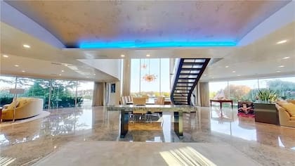 La mansión en donde se filmó Anora cuenta con una superficie de 1300 metros cuadrados