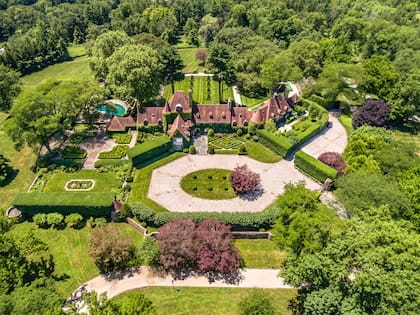 La mansión que Tommy Hilfiger vendió por 45 millones de dólares (Foto: architecturaldigest.com)
