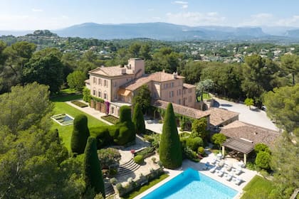 La mansión ubicada en la Riviera Francesa hoy se vende a US$35 millones