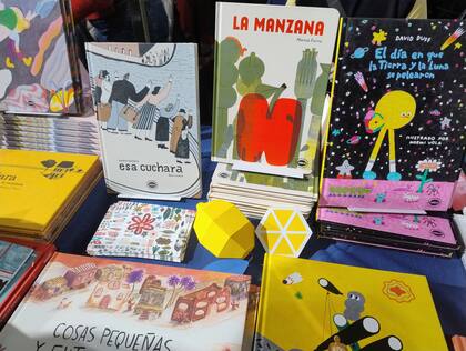 "La manzana" y otras delicias en el stand de Limonero de la FED