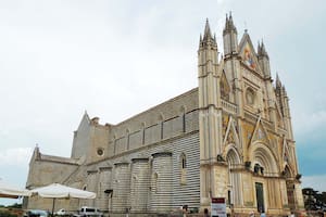 La maravillosa catedral de Orvieto, ricamente ornamentada.