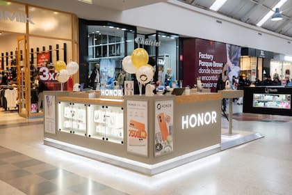 La marca abre nuevos espacios en Parque Brown y Unicenter.