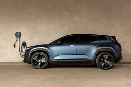 La marca de autos eléctricos que rebajó sus precios para salir de la crisis