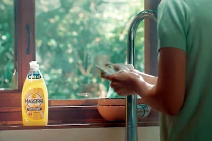 La marca de detergente Magistral pasó a manos de la firma local Dreamco