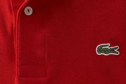 La marca francesa llegó a un acuerdo para adquirir el 50% que estaba en manos del fondo Exxel, de Juan Navarro