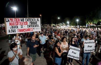 La marcha contra la violencia en Rosario expuso el enojo social con los dirigentes políticos