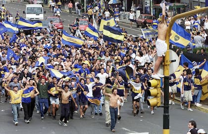 La marea humana de hinchas de Boca coparon las calles de la Capital Federal