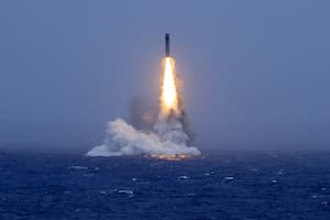 China puso en alerta a todo el Pacífico con el lanzamiento de un misil balístico desde un submarino