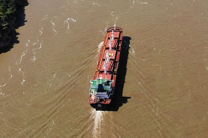 La marina mercante argentina, en serios problemas por falta de dólares