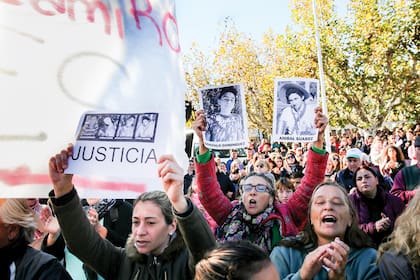 San Miguel del Monte se movilizó por los cuatro adolescentes muertos en la persecución policial del 20 de mayo