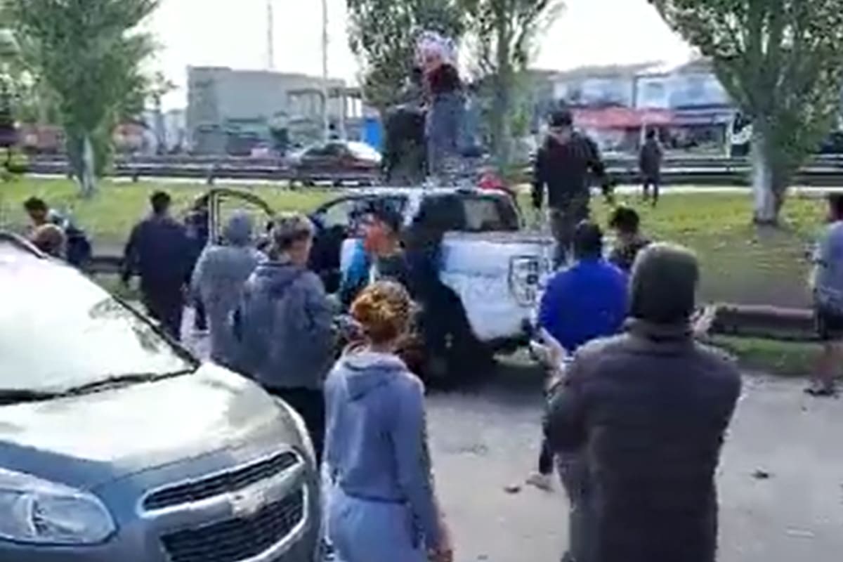 La Matanza: incidentes y 11 policías bonaerenses detenidos por el asesinato de un hombre