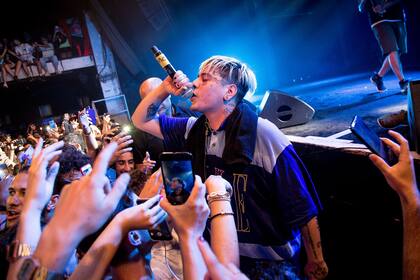 La máxima figura del trap argentino agotó las entradas en los 7 shows que realizó en Madrid, Barcelona y Valencia, entre otras ciudades