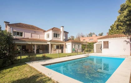 La mayoría de las casas tienen pileta propia