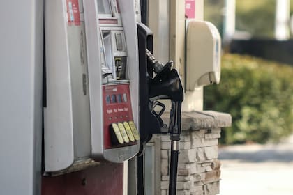 La mayoría de las estaciones de servicio en Estados Unidos operan en la modalidad de autoservicio y ofrecen diferentes tipos de combustible