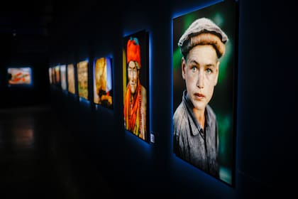 "La mayoría de mis imágenes están basadas en la gente. Busco el momento de descuido, el alma esencial asomándose, la experiencia grabada en el rostro", dice McCurry