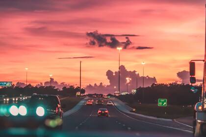 La medida aplica a todos los solicitantes inmigrantes de licencias de conducir y tarjetas de identificación en Florida