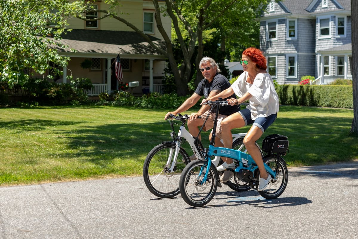 La medida para regular las e-bikes en las veredas de la ciudad de Florida se produce luego de que las autoridades registraran un incremento en los accidentes que involucran estos vehículos
