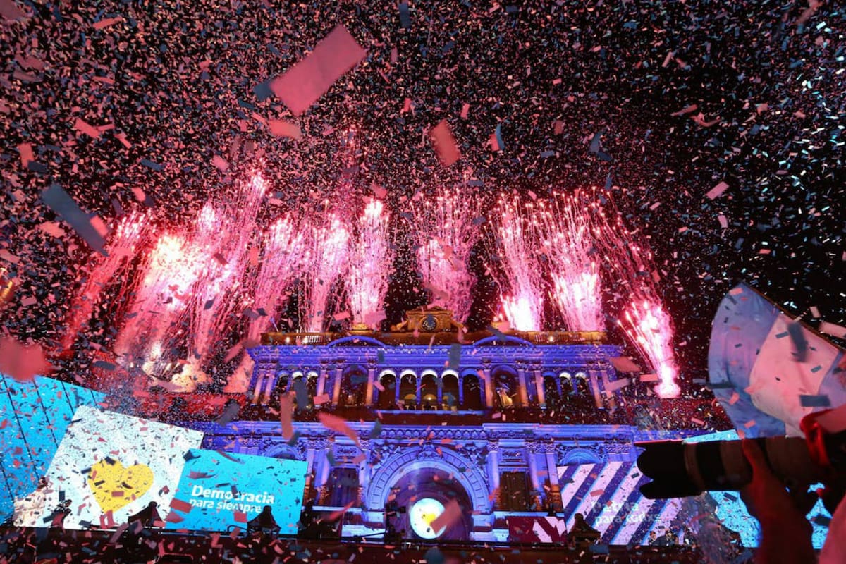La medida rige para los eventos organizados por el estado nacional, pero se invita a que adhieran a ella a las provincias, municipios y ciudad de Buenos Aires