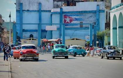 La medida supuestamente permitiría a los cubanos en el extranjero heredar o mantener sus propiedades en la isla, pero faltan detalles