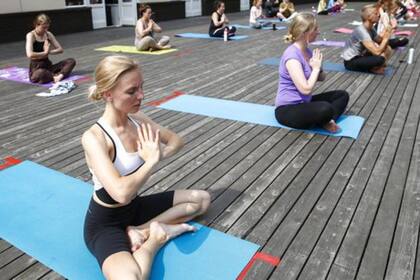La meditación está entre las actividades recomendadas para reducir las consecuencias del estrés.