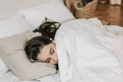 La melatonina ayuda al organismo (Foto Pexels)
