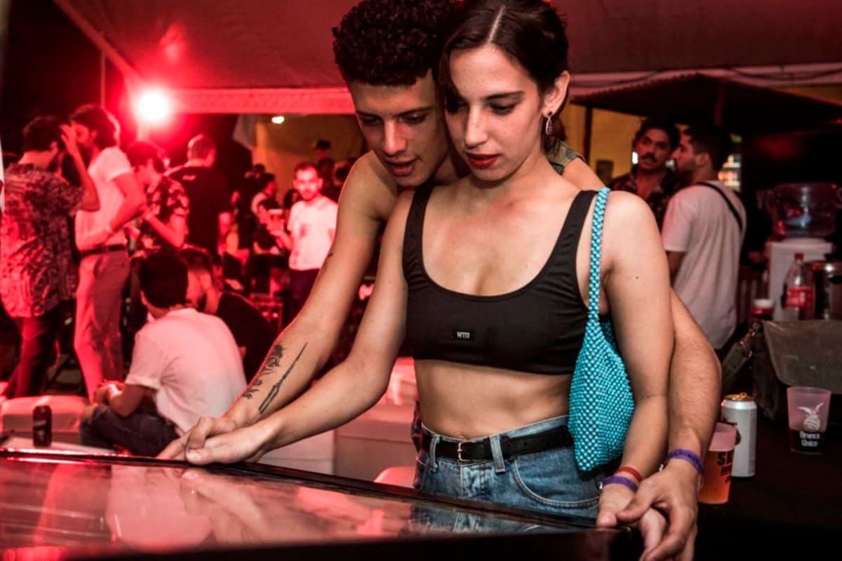 La menor de las hijas de Luis Alberto Spinetta y Juan Saieg fueron padres de Azul.