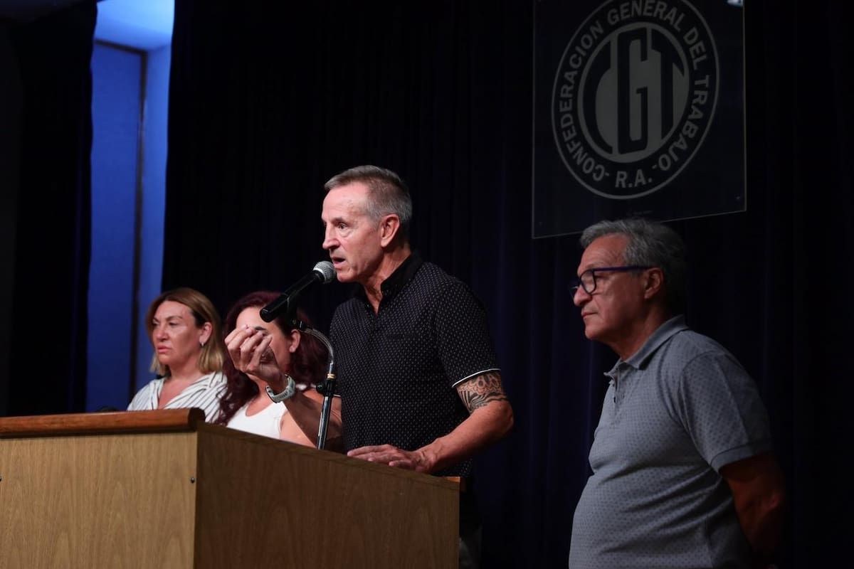La mesa chica de la CGT anunció una marcha en rechazo de la reforma laboral