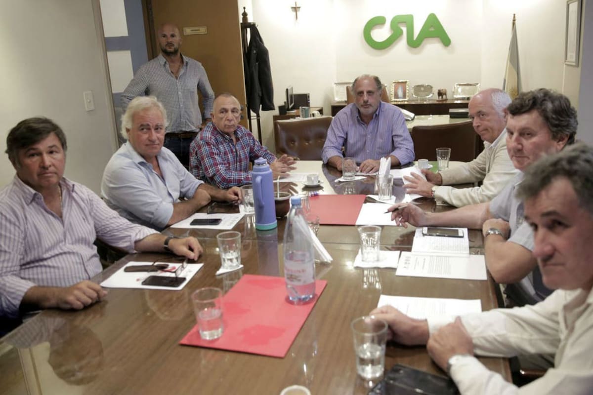 La Mesa de Enlace en la reunión en CRA