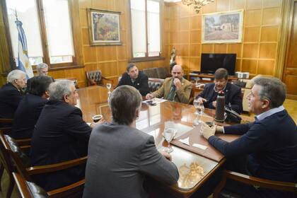 El secretario de Gobierno de Agroindustria, Luis Miguel Etchevehere, se reunió hoy con las cuatro entidades de la Mesa de Enlace.