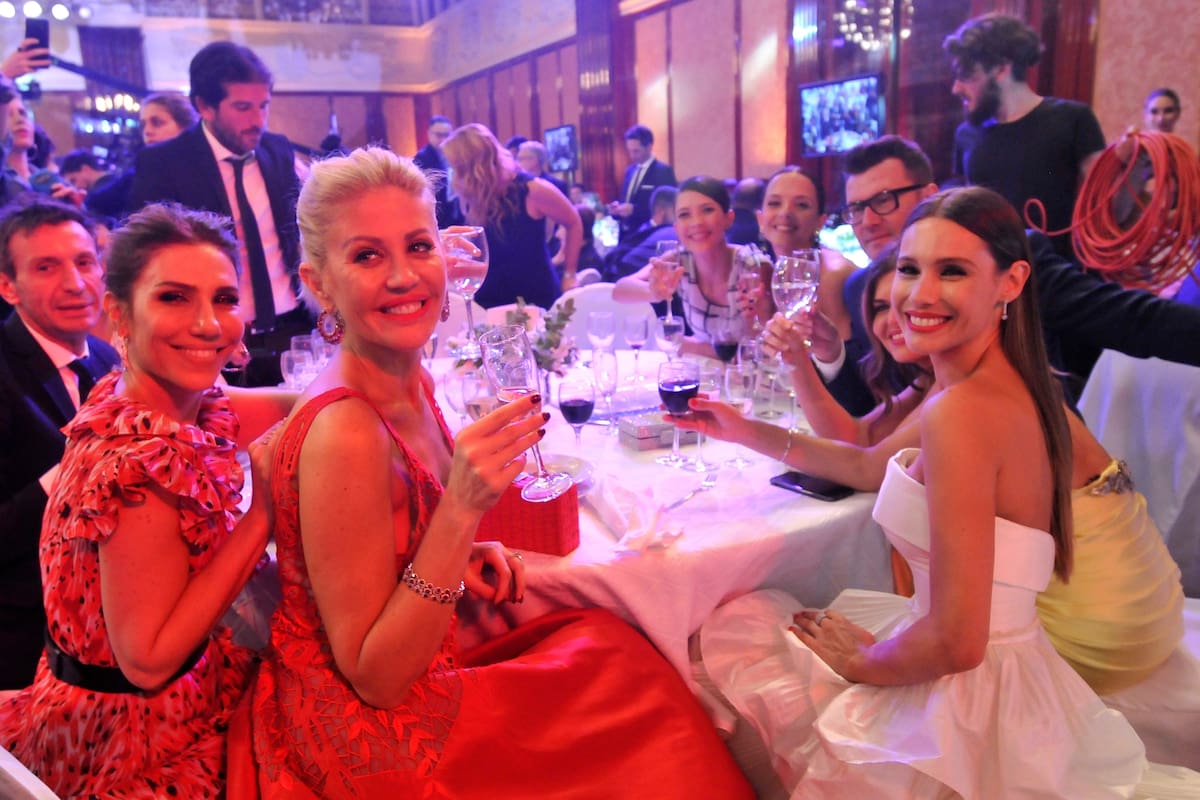 La mesa de Pampita Ardohain