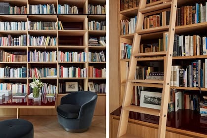 La mesa y la biblioteca enchapada en roble fueron diseñadas por las arquitectas.