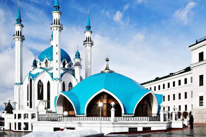 La mezquita Qol Särif, en el Kremlin de Kazán, uno de los imperdibles de la ciudad