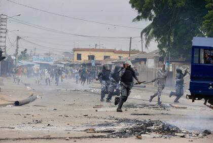 La migrante se fue de Togo luego que su prima falleciera tras una mutilación genital