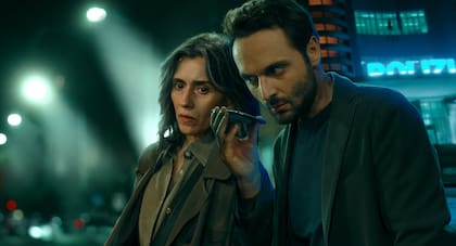 La miniserie atrapa al televidente en unos pocos capítulos (Foto: Netflix)