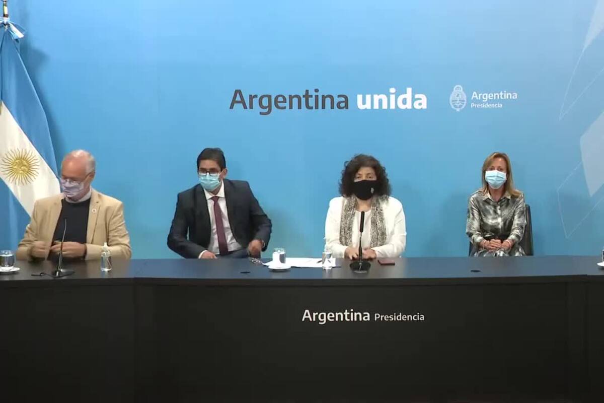 La ministra Carla Vizzotti había advertido el mes pasado que diferir las segundas dosis podía ser una estrategia para llegar a más gente con las vacunas