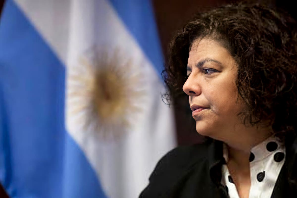 La ministra de Salud, Carla Vizzotti, justificó la decisión de cerrar las escuelas en el AMBA.