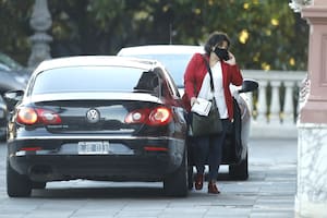 La ministra de Salud, Carla Vizzotti, llega a la casa de gobierno