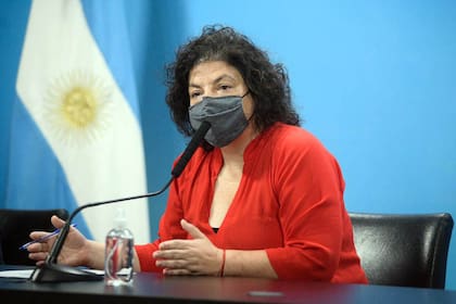 La ministra de salud, Carla Vizzotti, salió al cruce de informe del fiscal de Investigaciones Administrativas