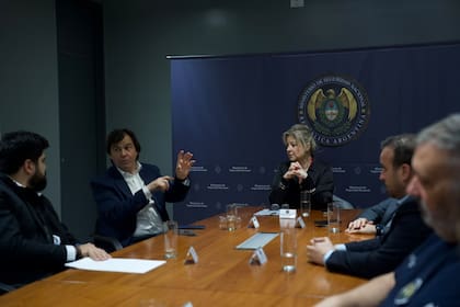 La ministra de Seguridad, Alejandra Monteoliva, durante el encuentro