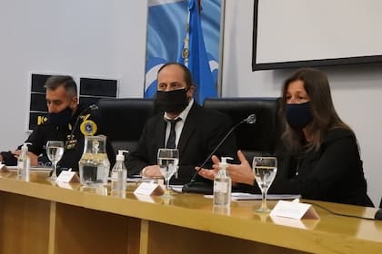 Coronavirus en la Argentina: Eduardo Villalba, secretario de Seguridad, dio positivo de Covid-19; la ministra Sabina Frederic se testeó y dio negativo