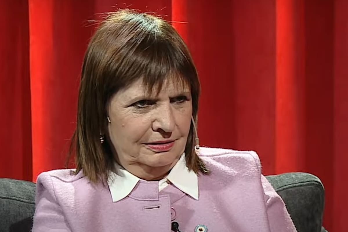 La ministra de Seguridad, Patricia Bullrich, entrevistada en LN+