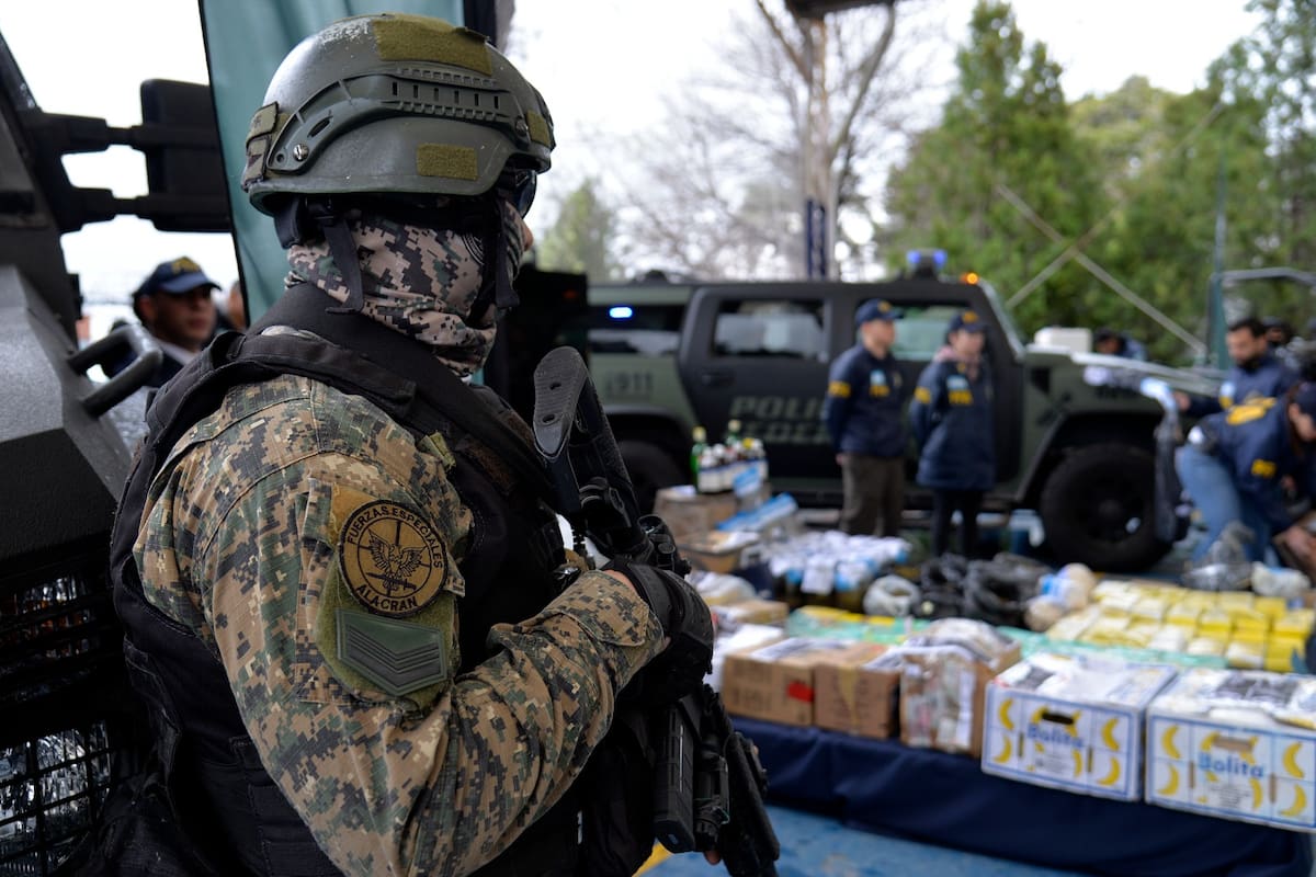 La ministra Patricia Bullrich reveló, sin mayores detalles, el secuestro de 500 kilos de cocaína