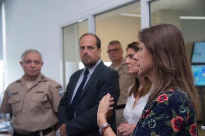 La Ministra Sabina Frederic visitó la sede de la Prefectura acompañada por el secretario de Seguridad y Política Criminal, Eduardo Villalba, y la jefe del gabinete de asesores del ministerio, la exministra Cecilia Rodríguez