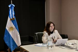 La ministra Silvina Batakis, preocupada por las cuentas