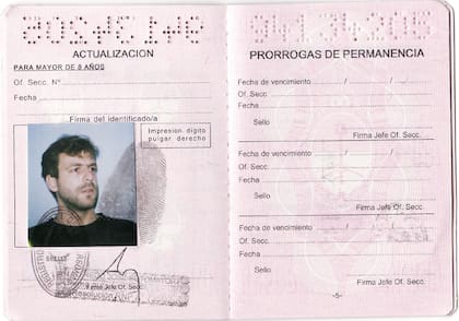 La misión casi imposible de obtener como europeo un DNI