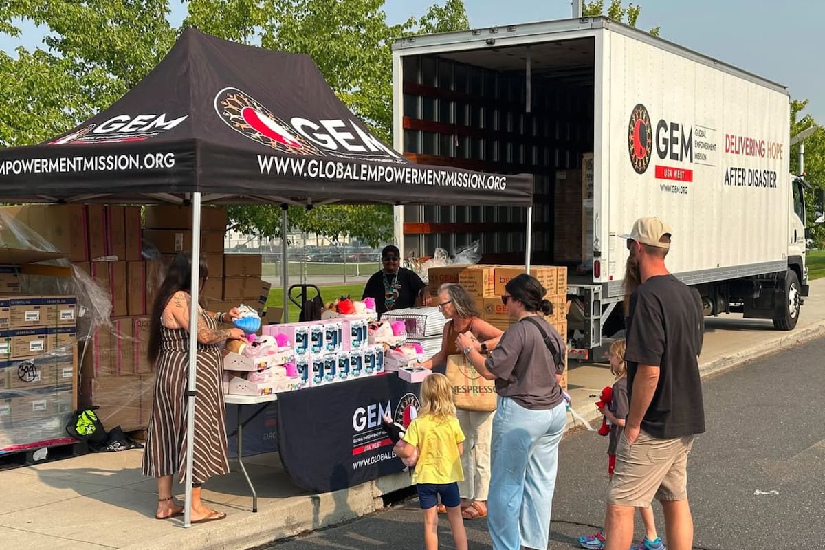 La Misión de Empoderamiento Global (GEM) en Doral recibe donaciones por el terremoto en Colombia